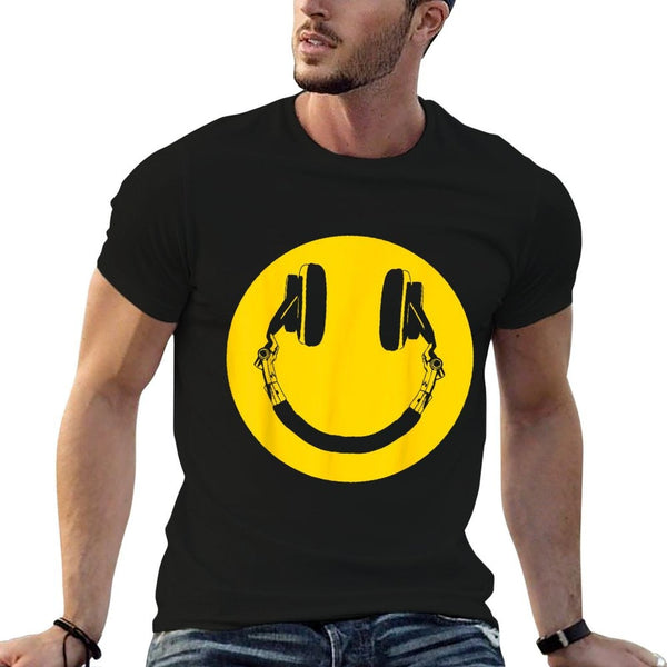 Headphones Smile Grunge Music Music Lover  Graphic-printed T-Shirt