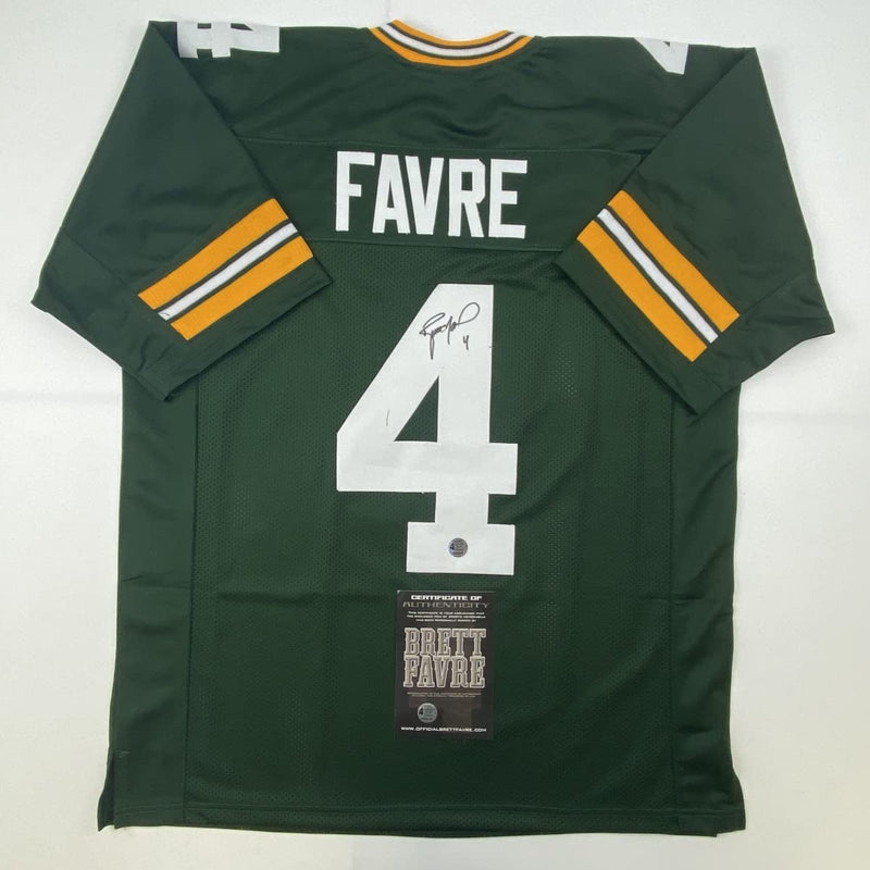 Autographed/Signed Brett Favre Green Bay Green Football Jersey Favre Hologram COA
