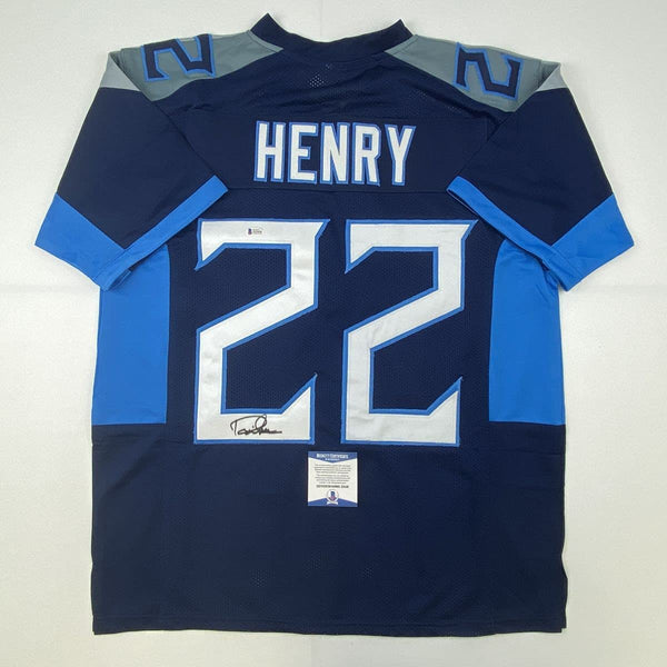 Autographed/Signed Derrick Henry Tennessee Dark Blue Football Jersey Beckett BAS COA
