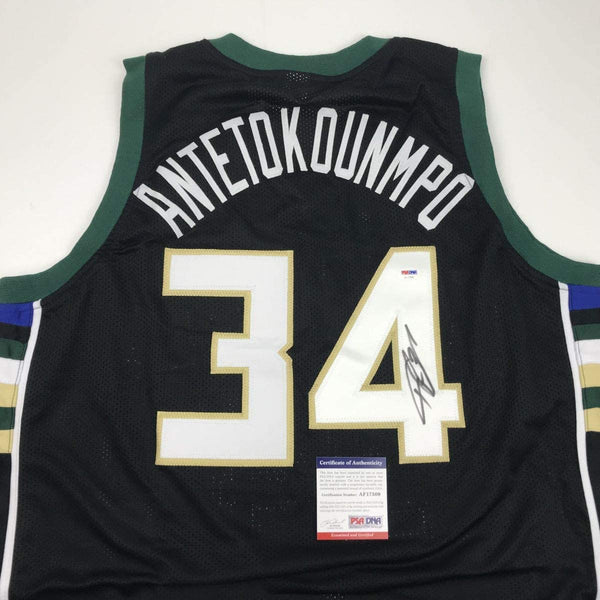 Autographed/Signed Giannis Antetokounmpo Milwaukee Black Basketball Jersey PSA/DNA COA