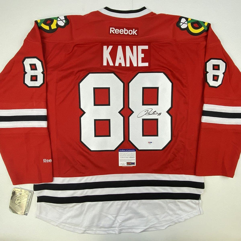Autographed/Signed Patrick Kane Chicago Blackhawks Red Hockey Jersey PSA/DNA COA