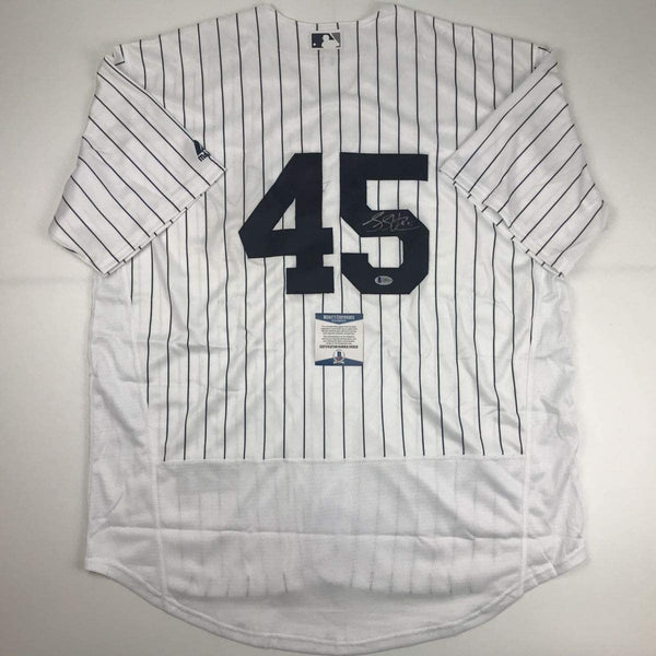 Autographed/Signed Luke Voit New York Pinstripe Baseball Jersey Beckett BAS COA