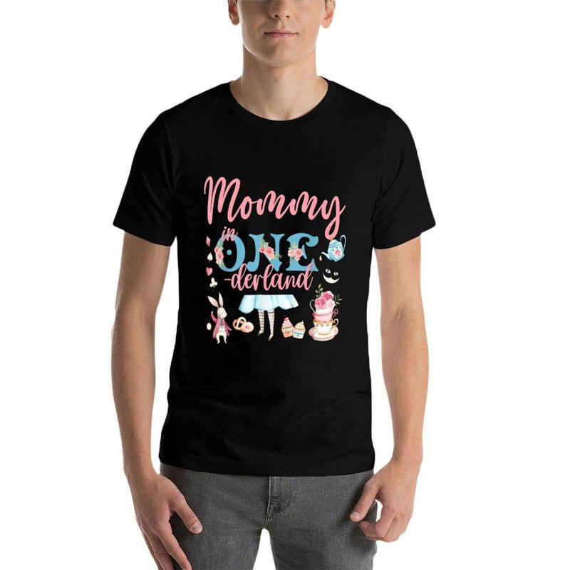 Mommy Of The Birthday Girl - Mommy In Onderland Family  Versatile T-Shirt