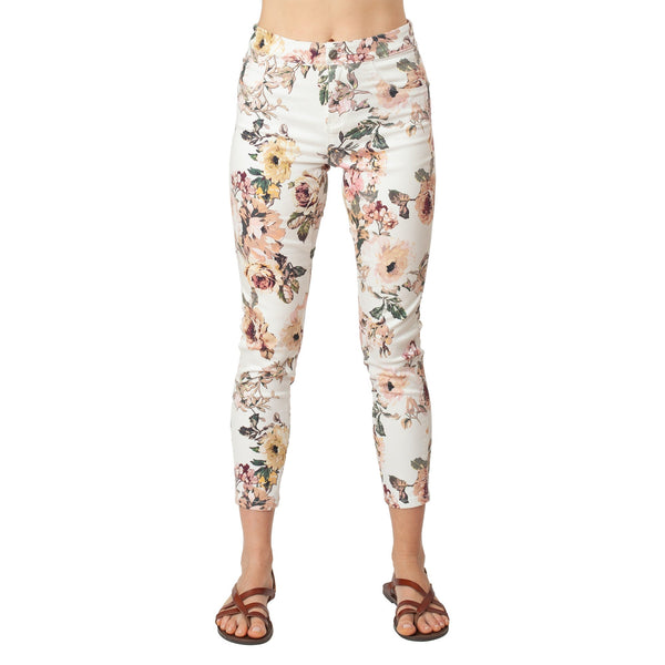 Printed Jeans Basic Signature Style