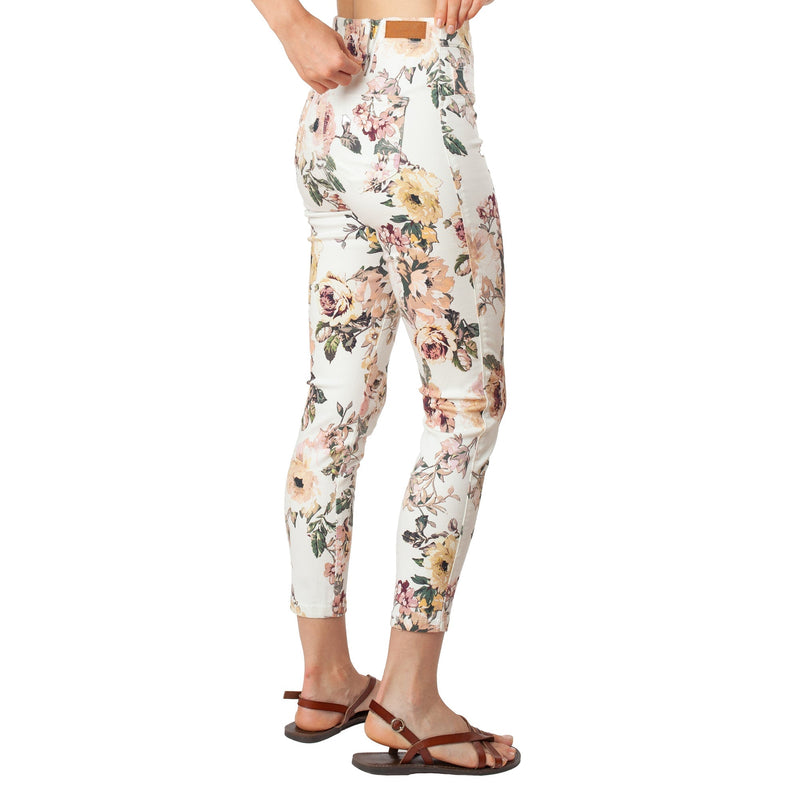 Printed Jeans Basic Signature Style