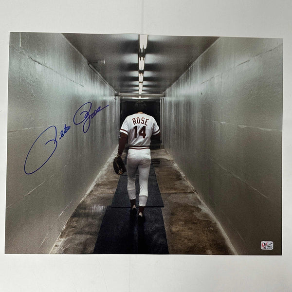 Autographed/Signed Pete Rose Cincinnati Red 16x20 Baseball Photo Athlete Hologram COA Holo #4