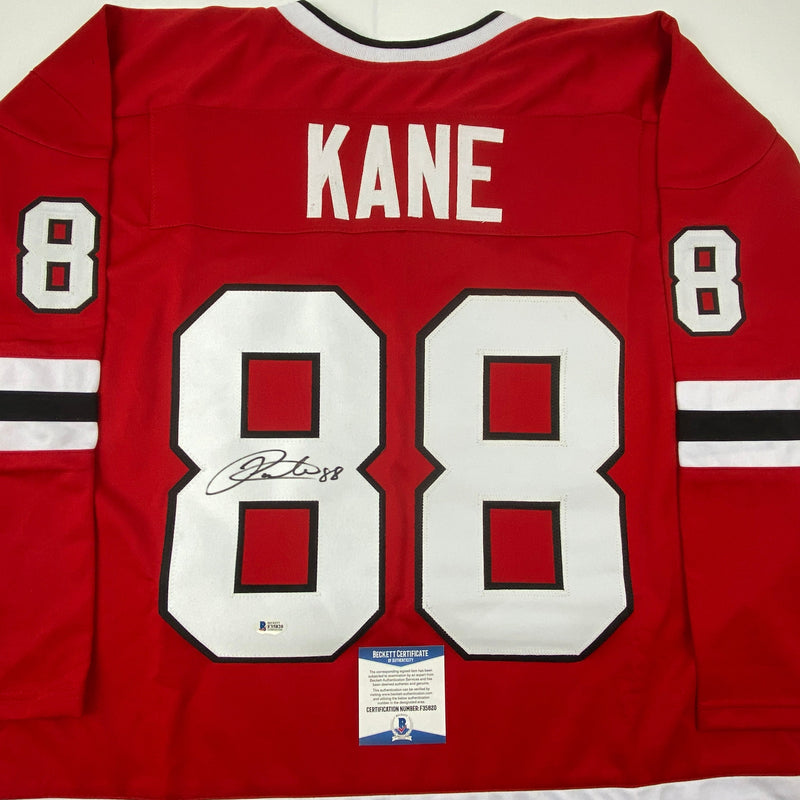 Autographed/Signed Patrick Kane Chicago Red Hockey Jersey Beckett BAS COA
