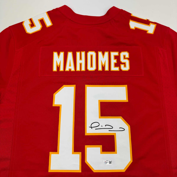 Autographed/Signed Patrick Mahomes Kansas City Chiefs Red Authentic Nike Football Jersey Fanatics COA