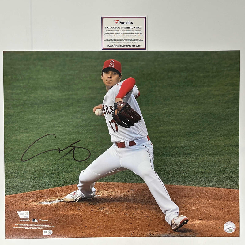 Autographed/Signed Shohei Ohtani Los Angeles Angels of Anaheim 16x20 Baseball Photo Fanatics COA