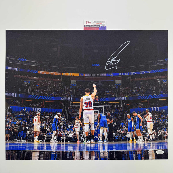 Autographed/Signed Stephen Steph Curry Golden State Warriors 16x20 Basketball Photo JSA COA