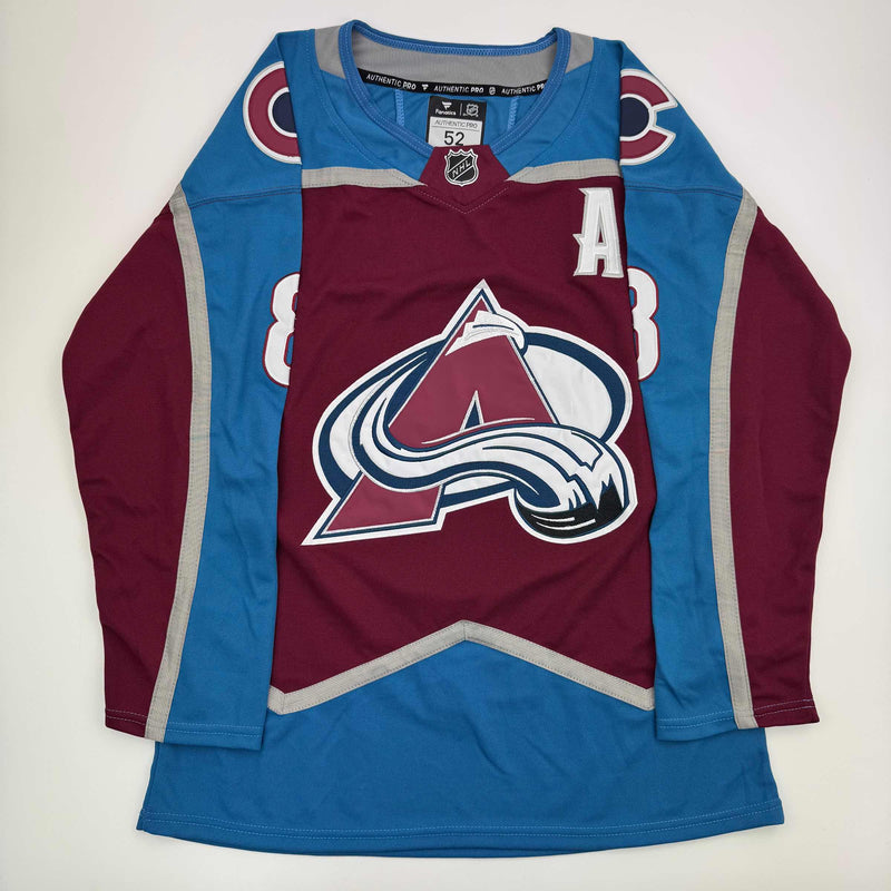 Autographed/Signed Cale Makar Colorado Avs Avalanche Maroon Authentic Hockey Jersey Fanatics COA
