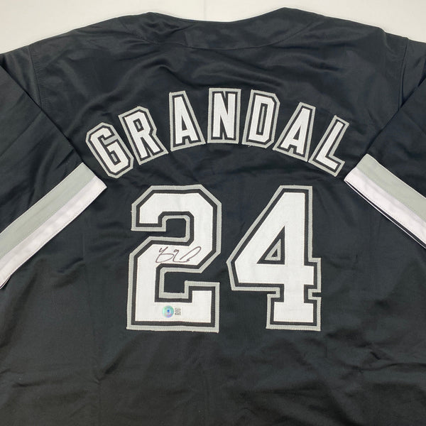 Autographed/Signed Yasmani Grandal Chicago Black Baseball Jersey Beckett BAS COA