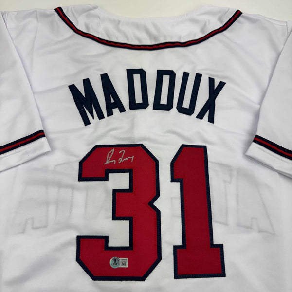 Autographed/Signed Greg Maddux Atlanta White Baseball Jersey Beckett BAS COA