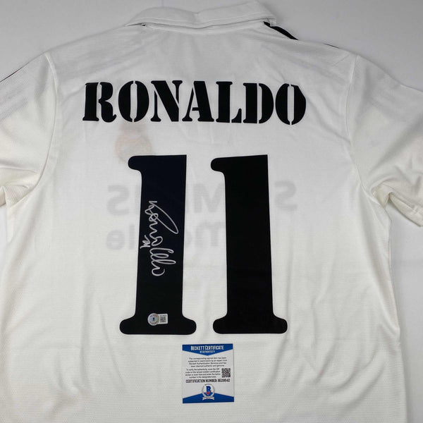 Autographed/Signed Ronaldo Nazario Real Madrid White Soccer Jersey Beckett BAS COA