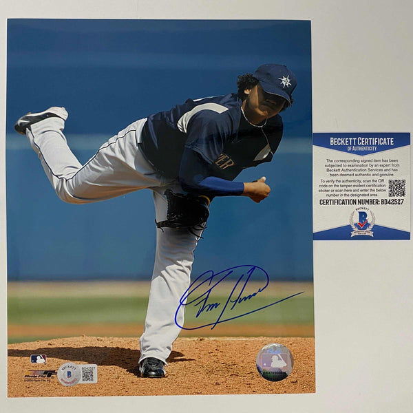 Autographed/Signed Felix Hernandez Seattle Mariners 8x10 Baseball Photo Beckett BAS COA #3