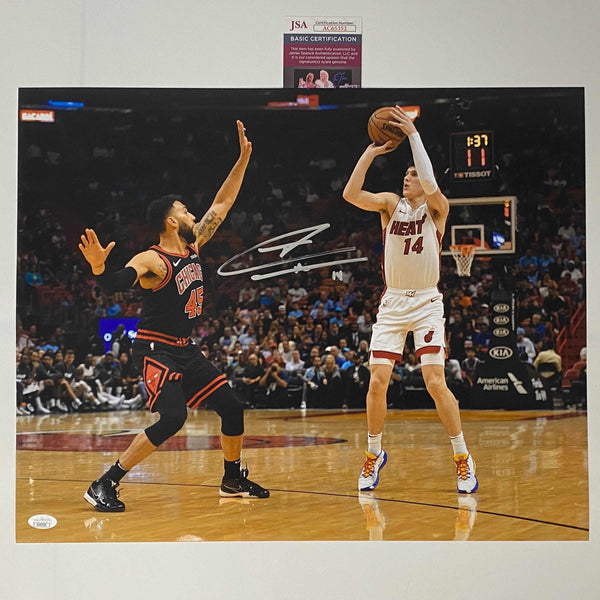 Autographed/Signed Tyler Herro Miami Heat 16x20 Basketball Photo JSA COA