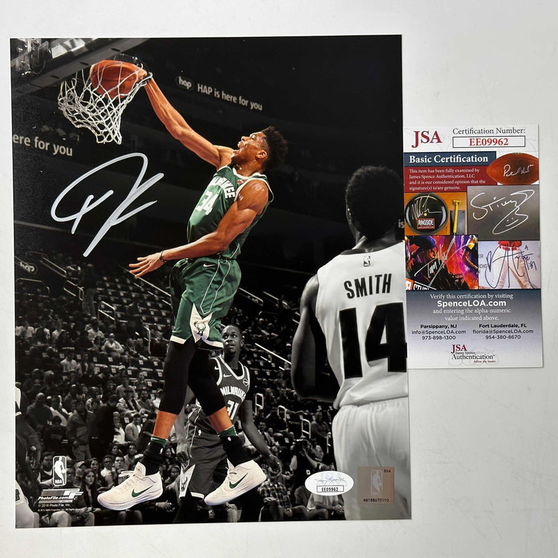 Autographed/Signed Giannis Antetokounmpo Milwaukee Bucks 8x10 Basketball Photo JSA COA #9