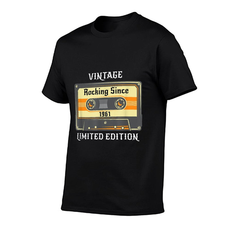 Vintage Rocking Since 1961, Limited Edition 60th Birthday  Lightweight T-Shirt