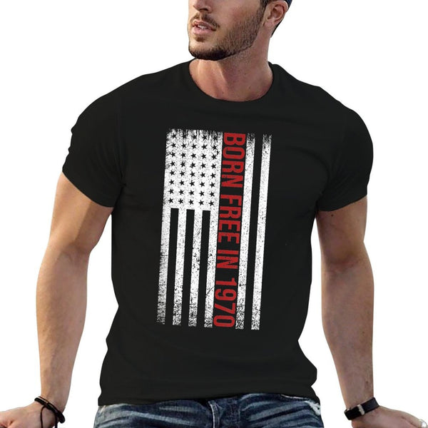 BORN FREE IN 1970. 50th BIRTHDAY SHIRT Comfortable T-Shirt